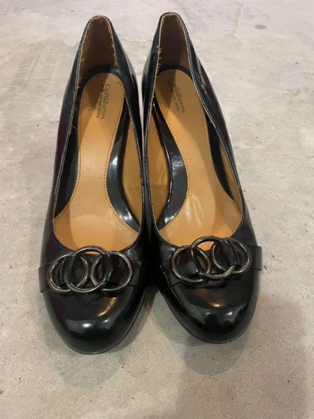 Club black kitten high heels